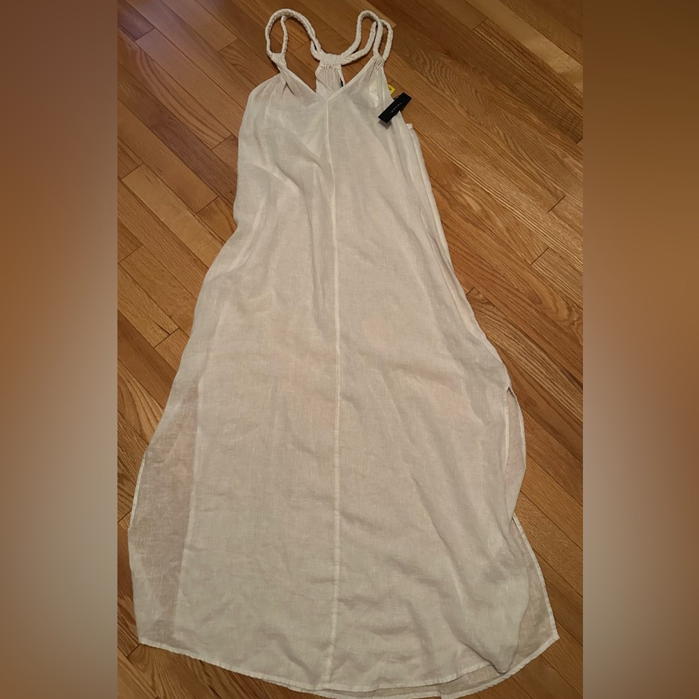 Tahari halter style linen, rayon, beach, cover-up, size large